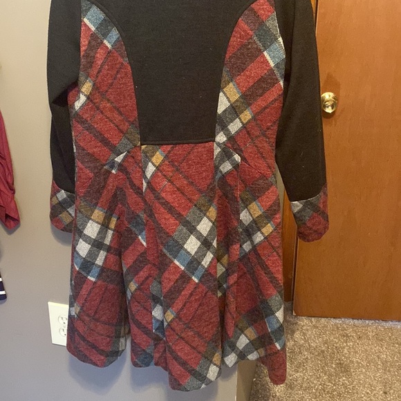 Michael Tyler Dress - Picture 5 of 7